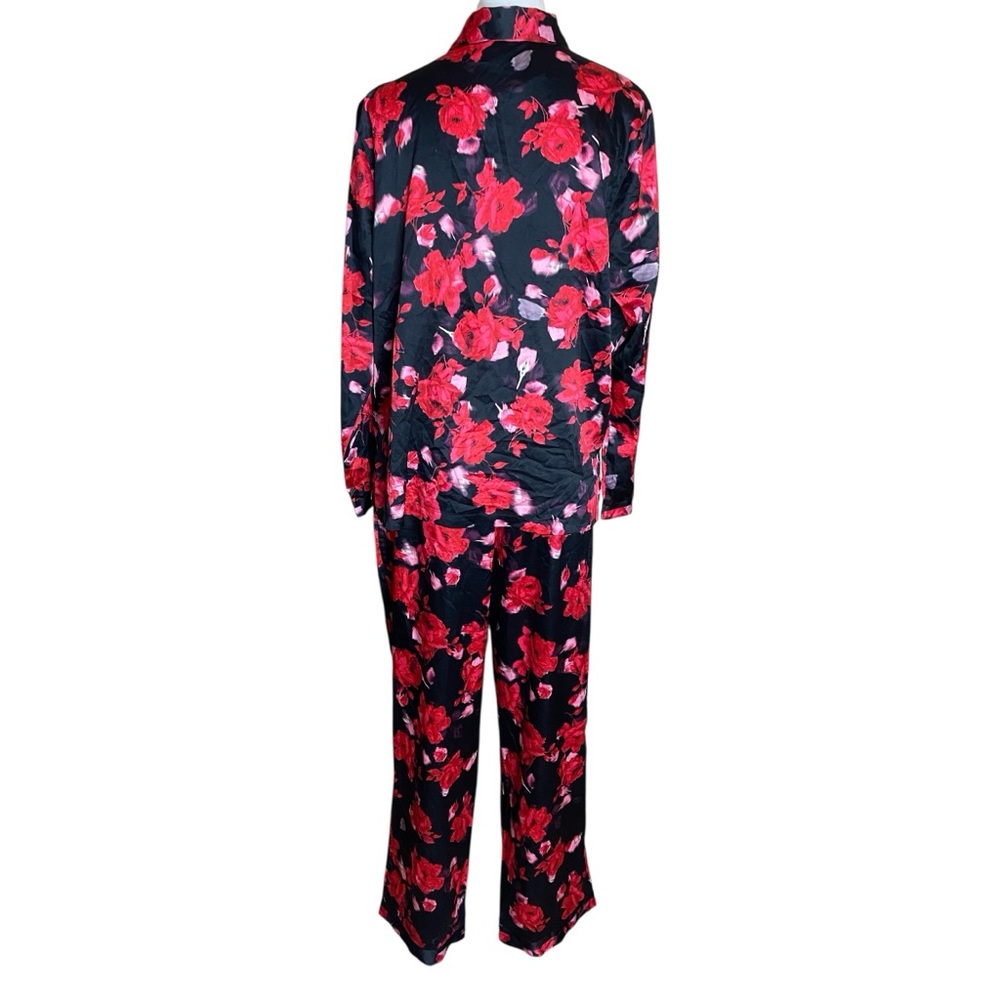 Victoria's Secret Black and Red Floral Pajama Set Size L - Picture 5 of 10